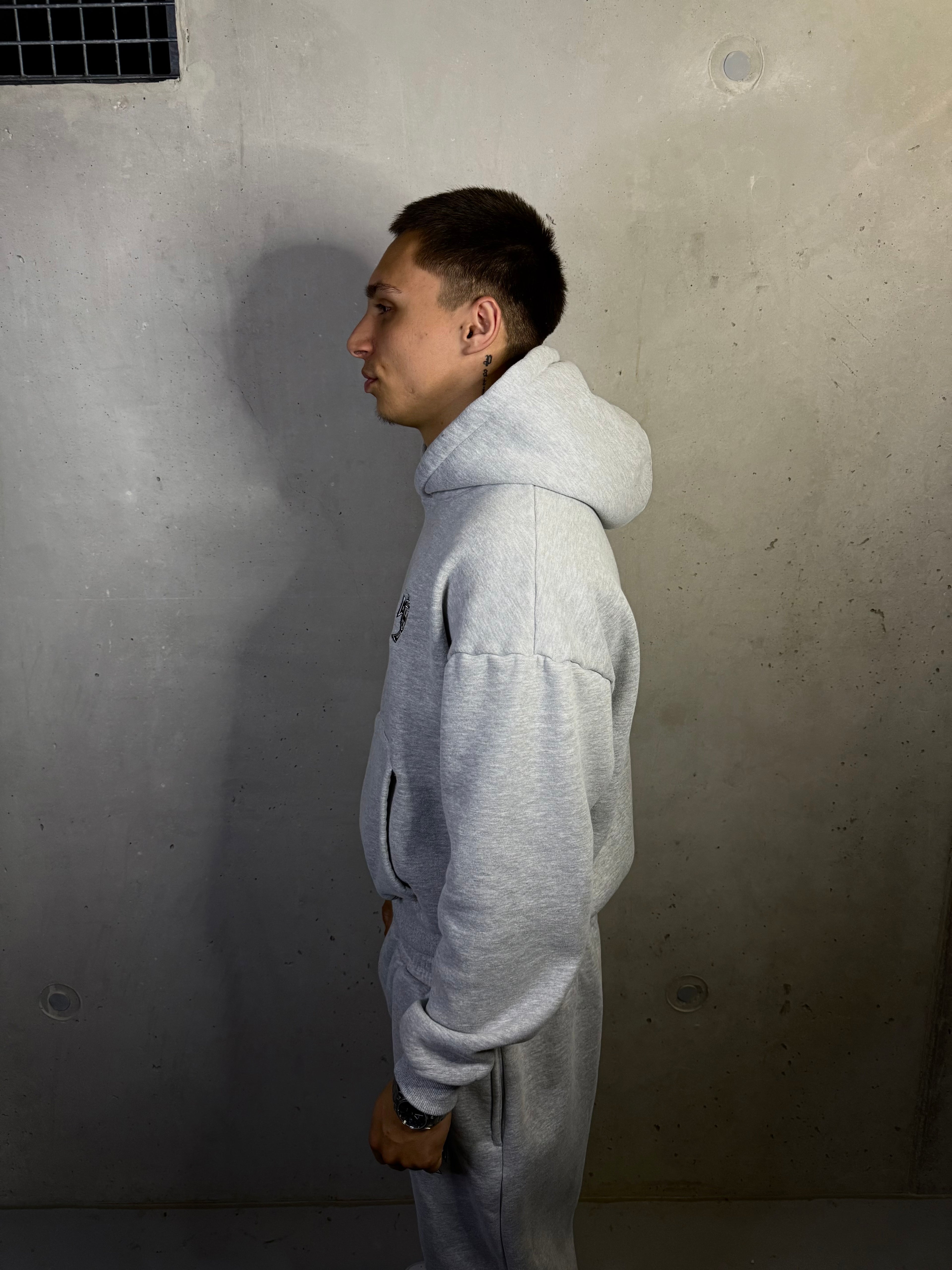 (1 week preorder) Portugal Hoodie Gray